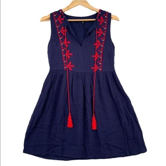 English Factory Embroidered Dress NWT XS - Picture 2 of 15